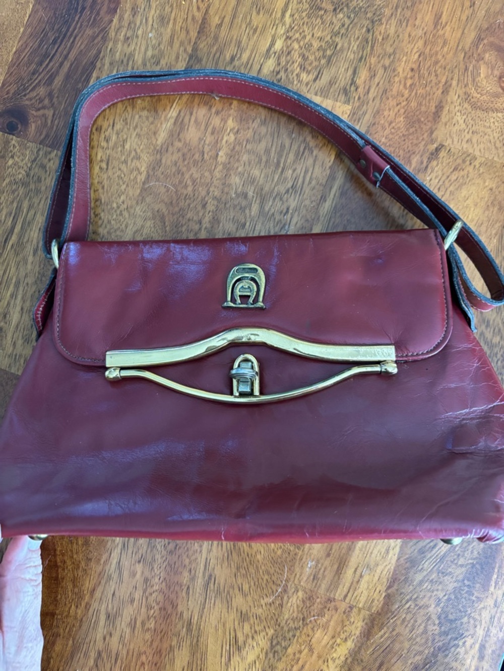 vintage Etienne Aigner Burgundy Leather Shoulder Bag with Gold Hardware